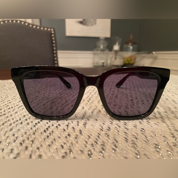Women’s sunglasses - Picture 4 of 10